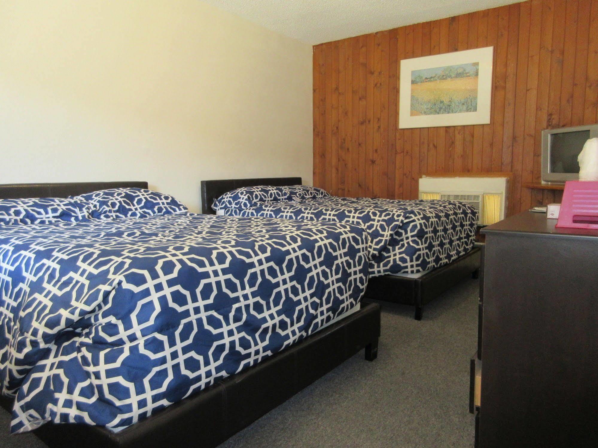 The Capri Motel Виннипег Экстерьер фото