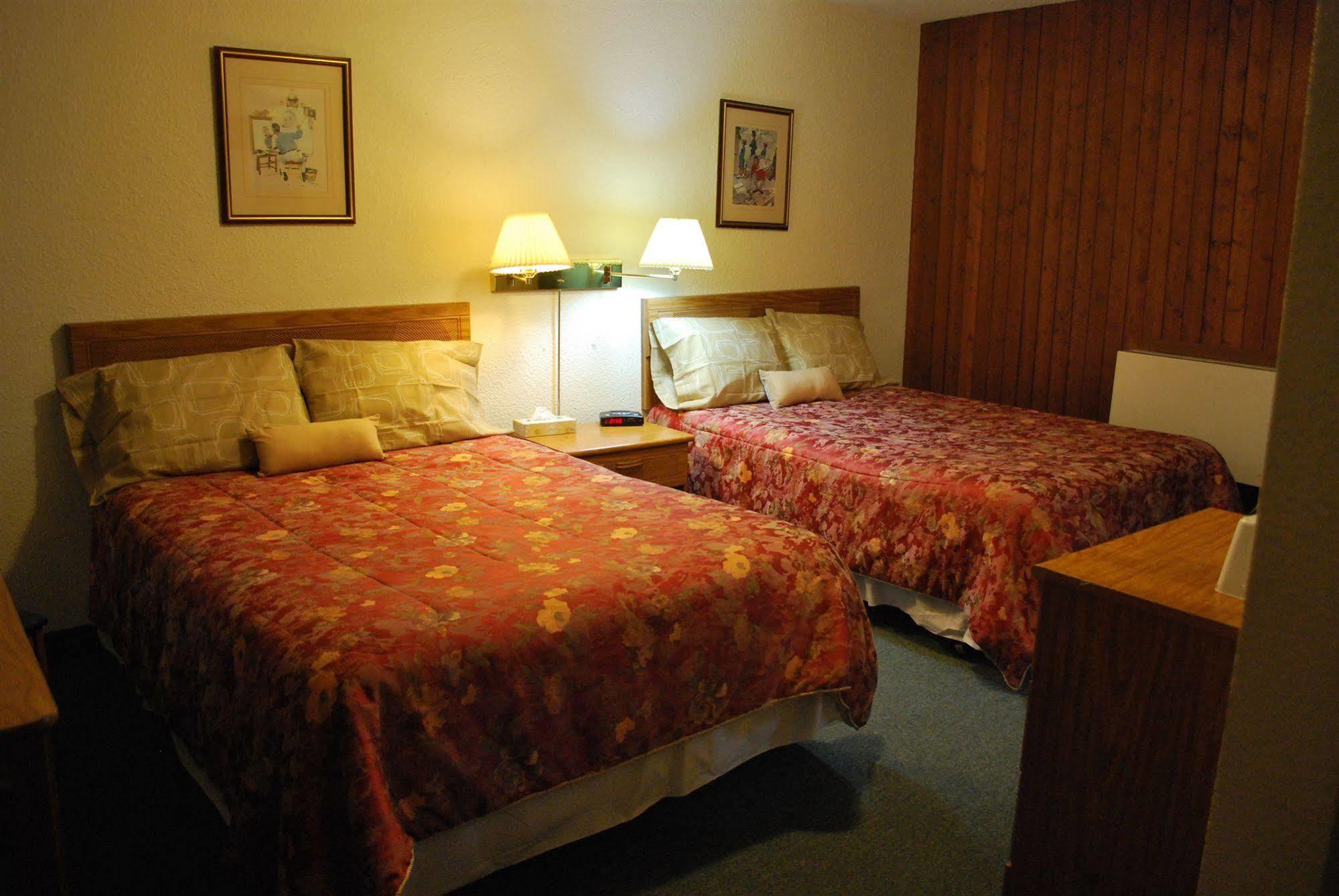 The Capri Motel Виннипег Экстерьер фото